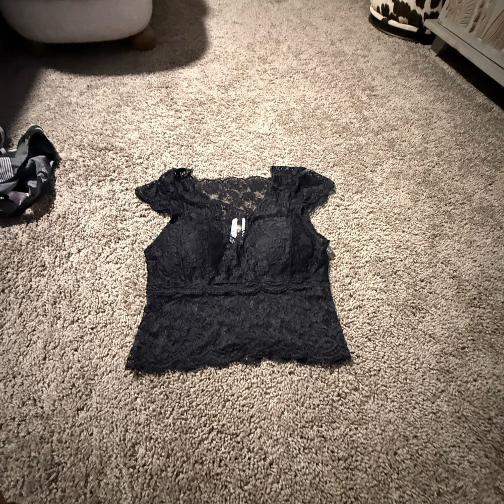 Elegant Black Lace Women's Top